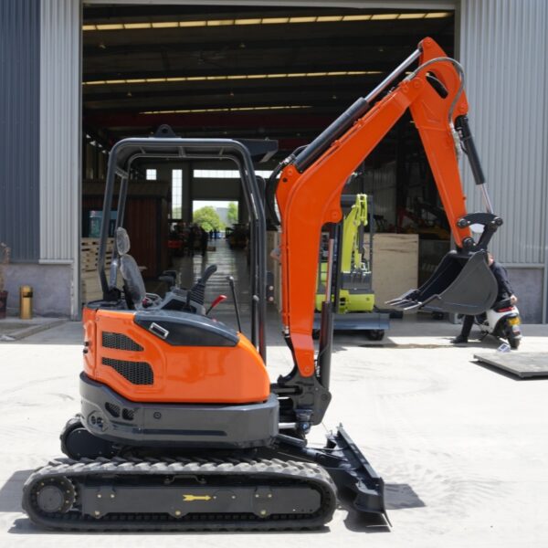 2 ton mini excavator - Image 2