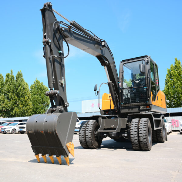 7.5 ton wheeled excavator - Image 3