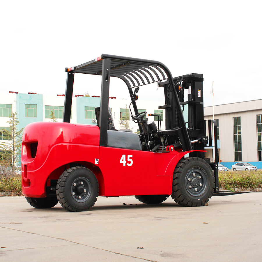 4.5 ton diesel forklift - Image 2