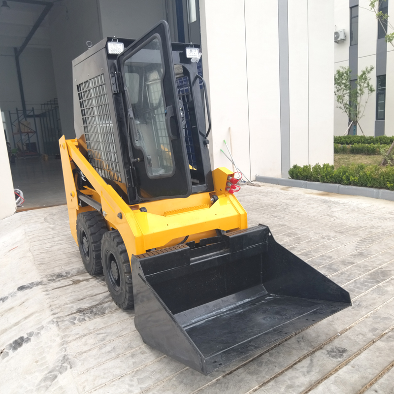 S25 Mini wheeled loader - Image 3