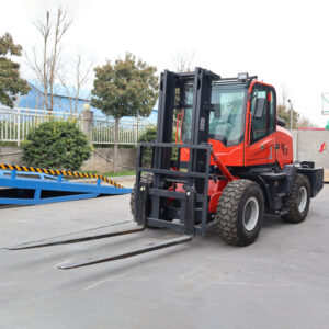 3 ton off-road forklift